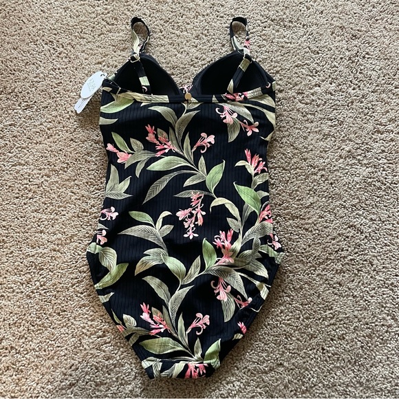 Azura Australia Sunseeker Amalfi Twist Front One Piece Swimsuit Black Size 6 - Picture 7 of 9